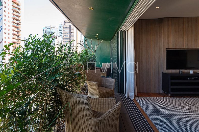 VO42 Luxurious apartment in Vila Olímpia